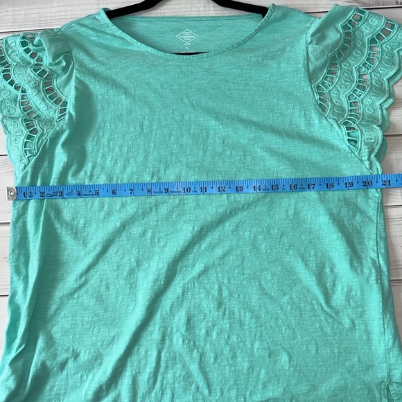 St. John’s Bay Petite Large Eyelet Sleeve Tee 100% Cotton Mint Green Lightweight - Picture 4 of 5
